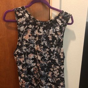 New Lululemon tank top (size 8)